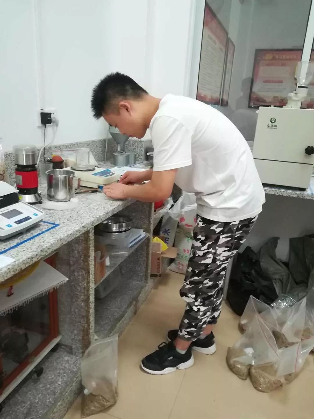 1532506548597064057.jpg 9.webp.jpg